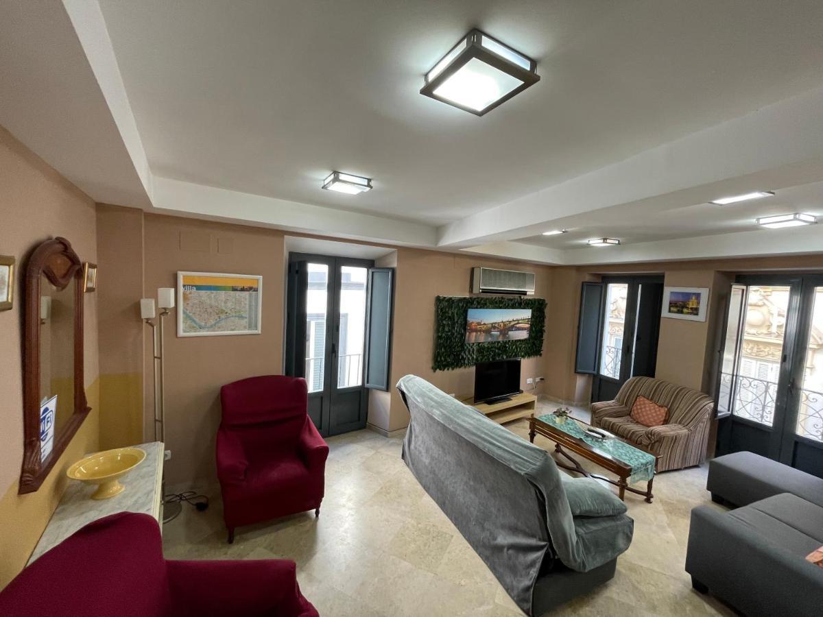 Duplex Sagasta Apartamentos-Sagasta セビリア エクステリア 写真